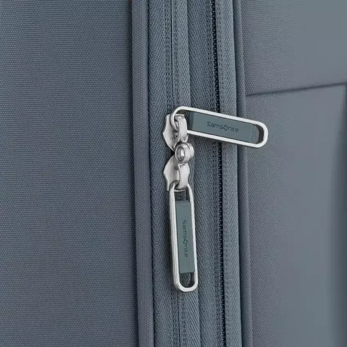 Elevation Plus maleta grande con ruedas y laterales blandos