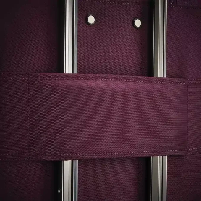 Maleta con ruedas para debajo del asiento y puerto USB