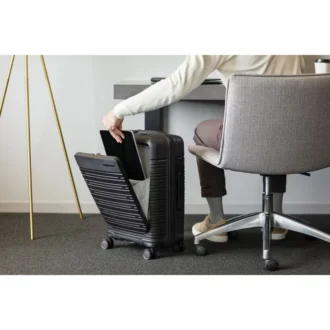 Maleta de equipaje de mano con ruedas Elevation™ Plus