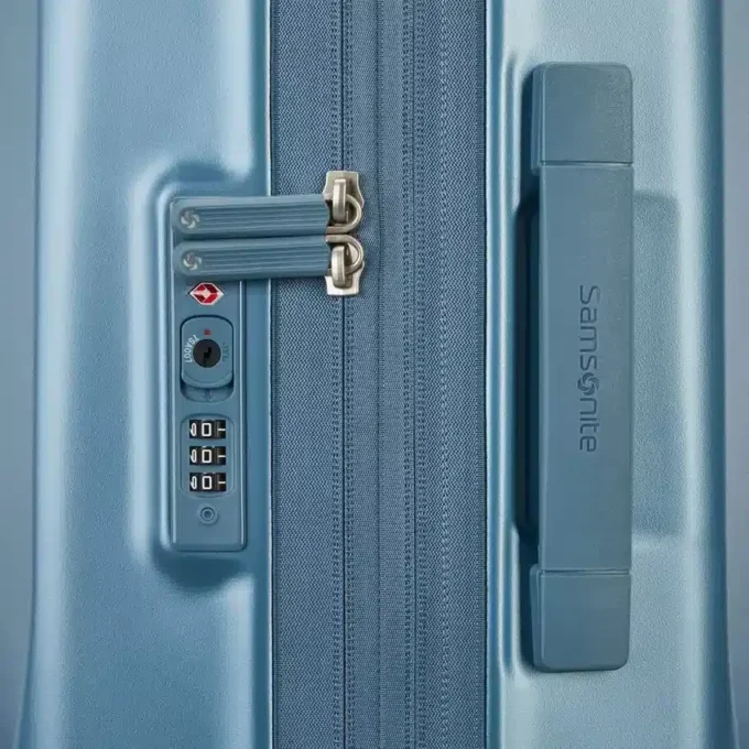 Maleta de equipaje de mano con ruedas y carcasa rígida Uplift