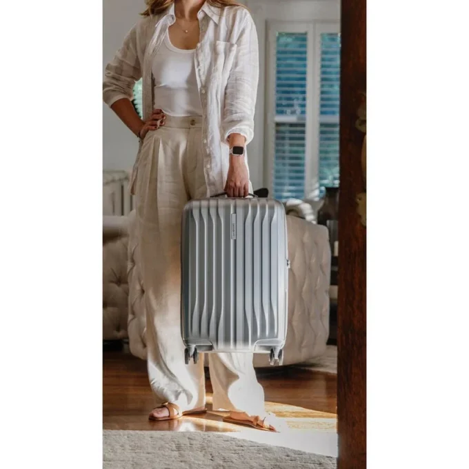 Maleta de equipaje de mano con ruedas y carcasa rígida Uplift