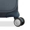 Maleta de equipaje de mano global con ruedas Elevation™ Plus de lado blando