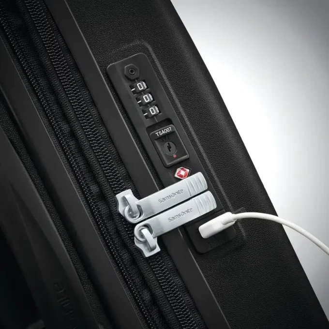 Maleta de equipaje de mano Voltage DLX Global