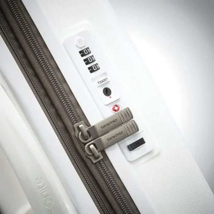 Maleta de equipaje de mano Voltage DLX Global