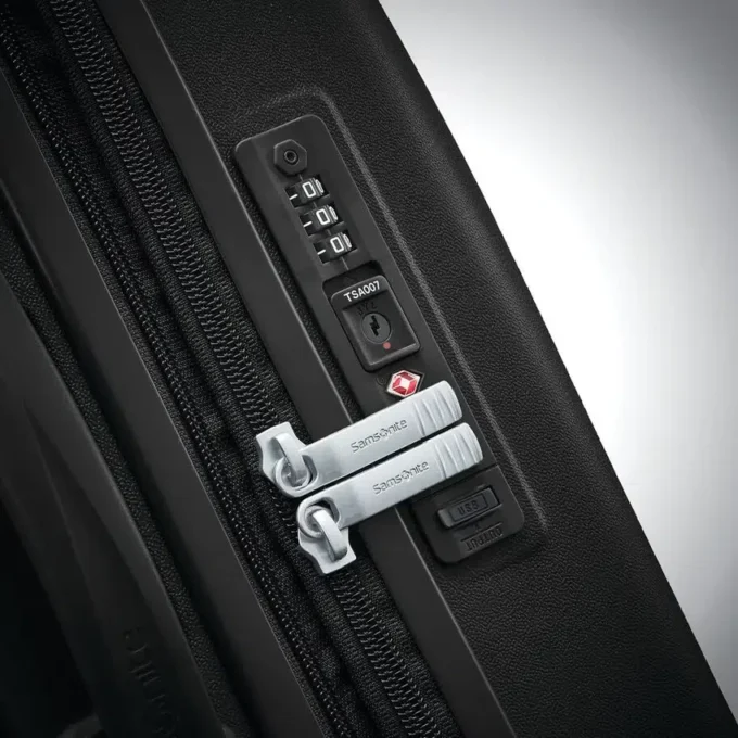 Maleta de equipaje de mano Voltage DLX Global