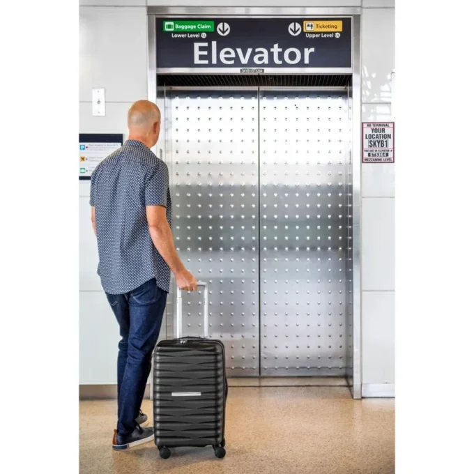 Maleta de equipaje de mano Voltage DLX Global