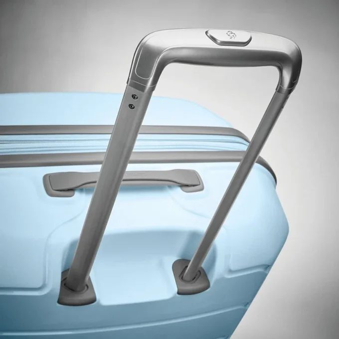 Maleta con ruedas Freeform mediana