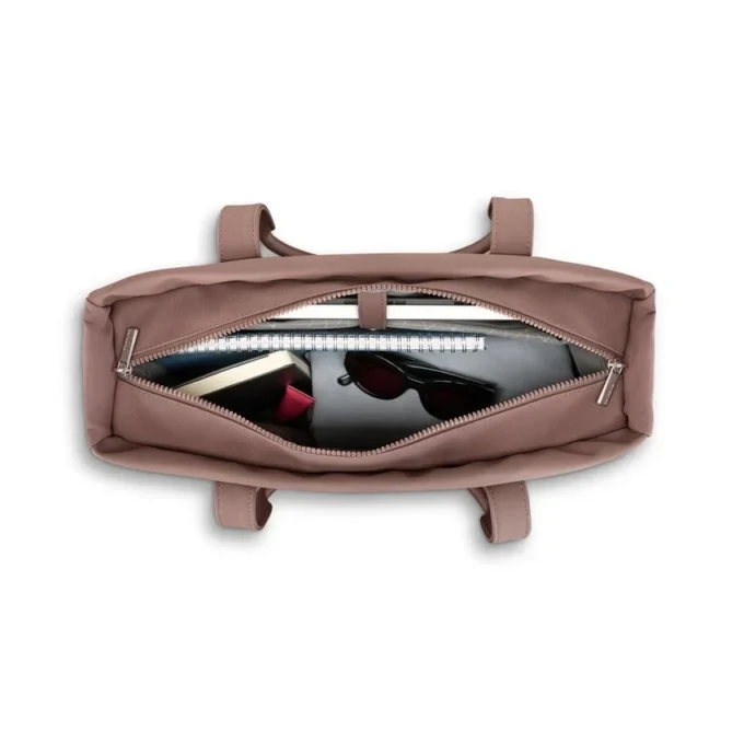 Mejor que un bolso tote básico